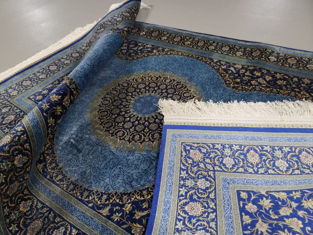 ペルシャ絨毯買取 blue persian rugs